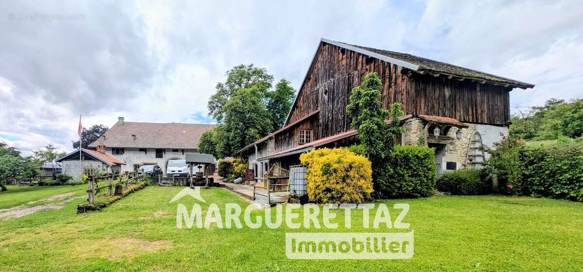 Maison à BONNE
