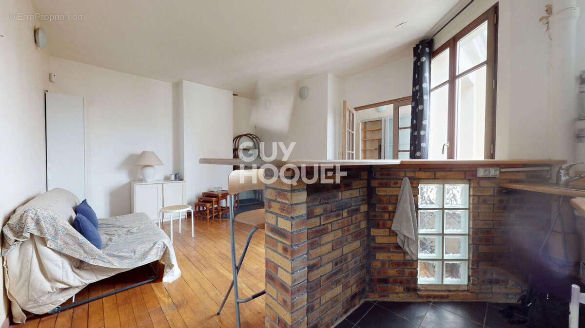 Appartement à PARIS-20E