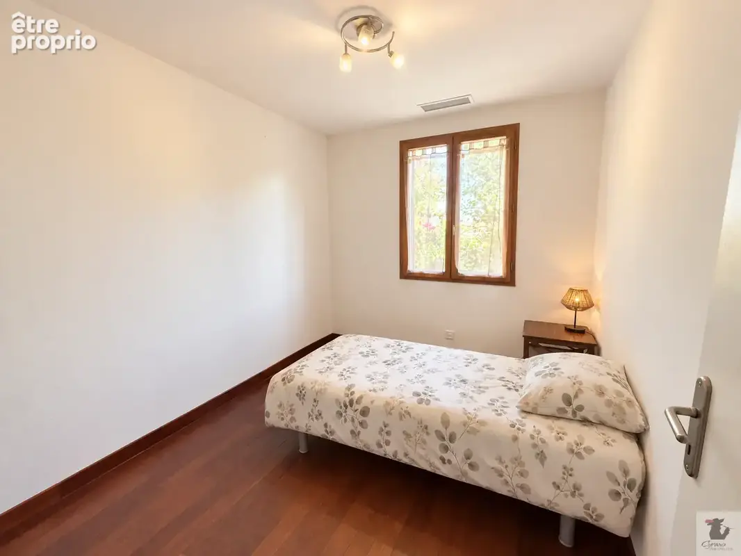 Creysse   maison de plain-pied 136 m2   terrain clos de 2 700 m2 - photo 5