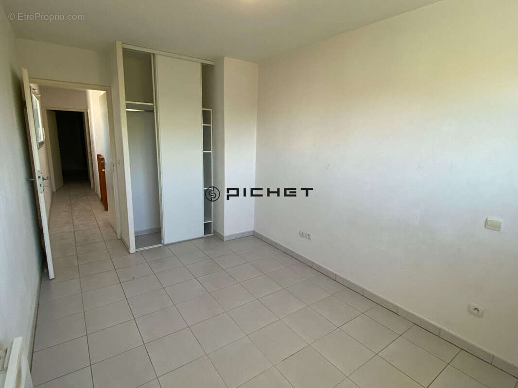 BASSENS Villa T3 avec jardin et Garage LIBRE - photo 4