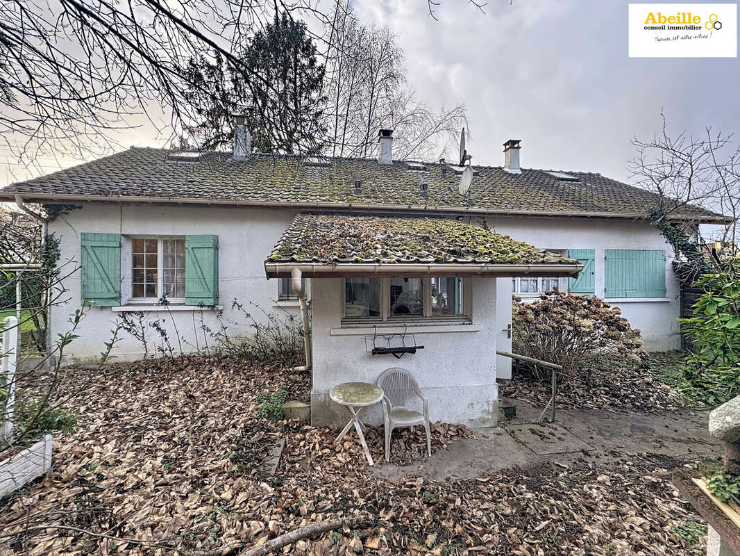 Exclusivité, Ensemble immobilier avec maison de 90m2 et atelier indépendant. - photo 5