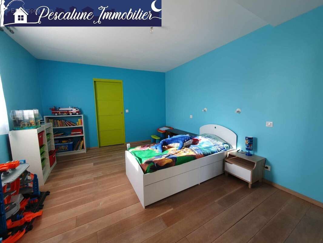 Maison à SAINT-LAURENT-D'AIGOUZE