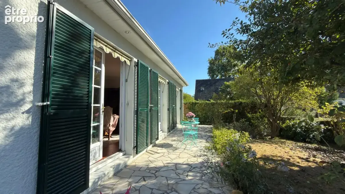 Maison 5 pièces / 120 m² / 369 000 EUR / GRESSY - photo 11