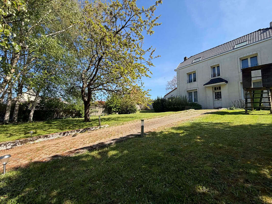 Maison à LAPUGNOY
