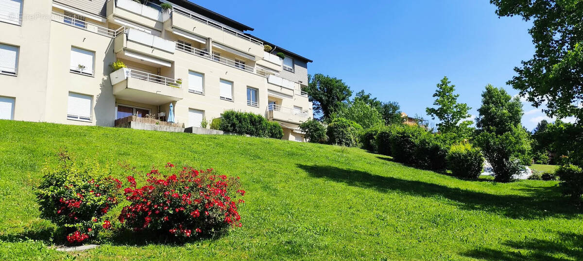 Appartement à JACOB-BELLECOMBETTE