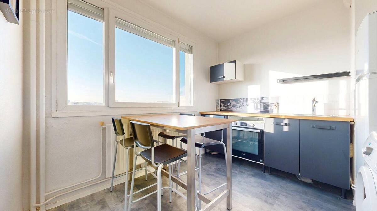 Appartement à VILLEURBANNE