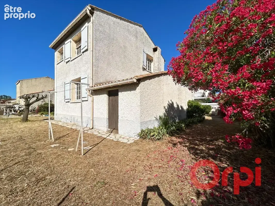 À Vendre : Sérignan – Maison 4 faces à rénover - photo 11