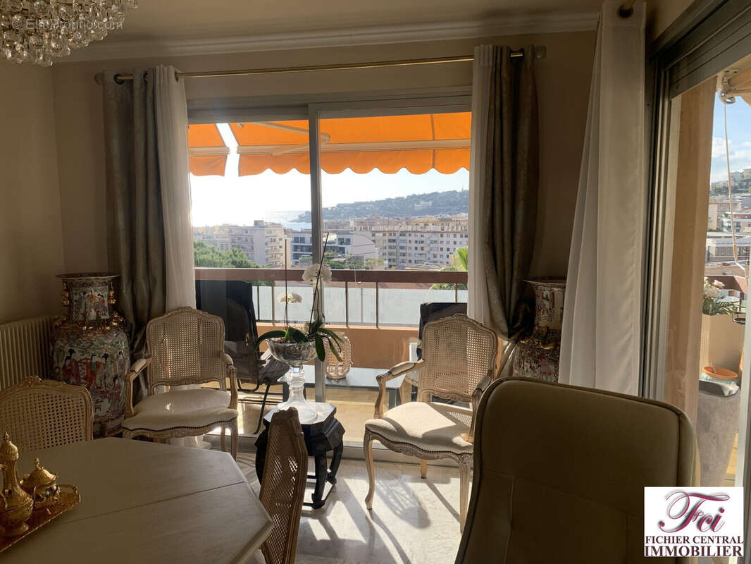 Appartement à MENTON