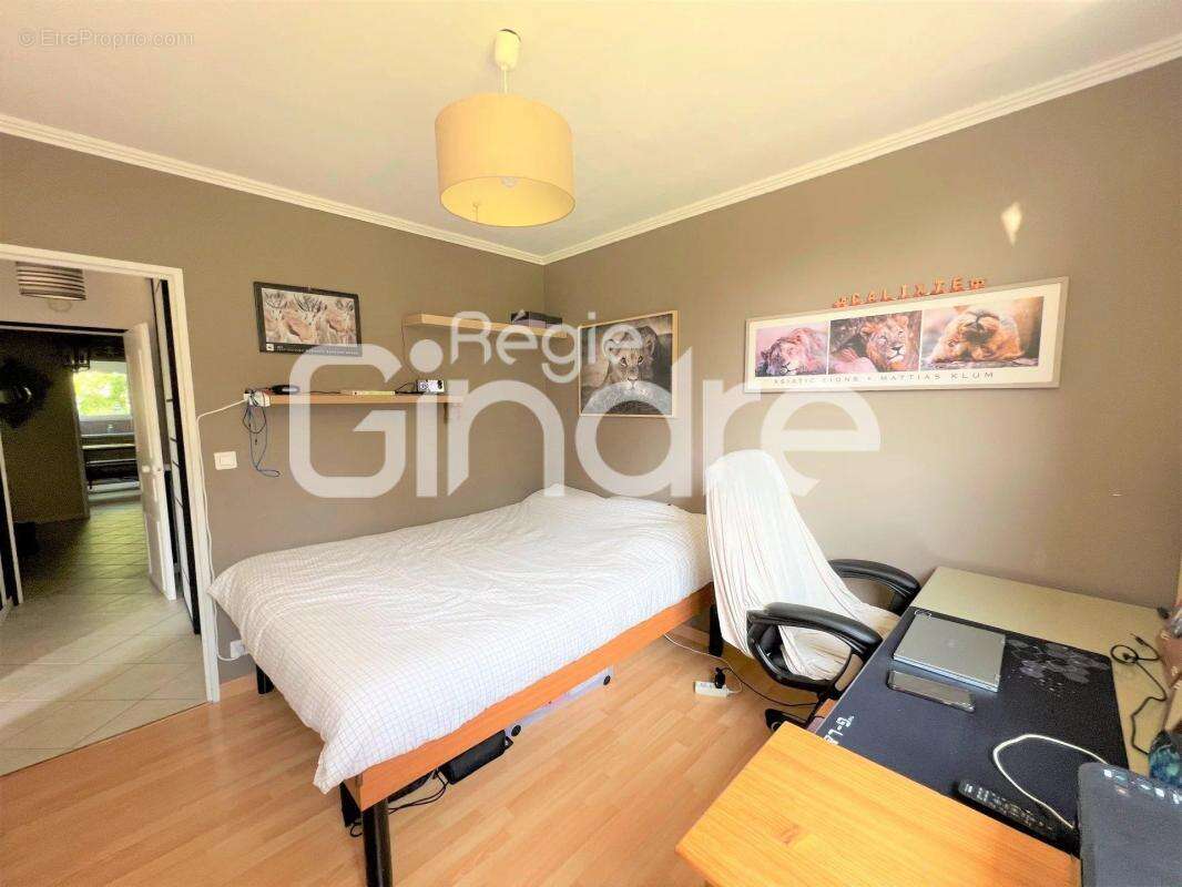 Appartement à LYON-9E