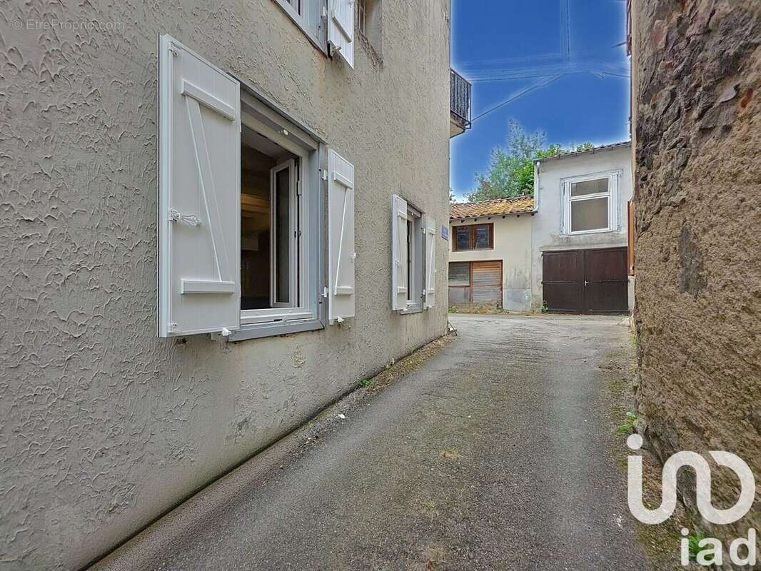Photo 2 - Maison à BRASSAC