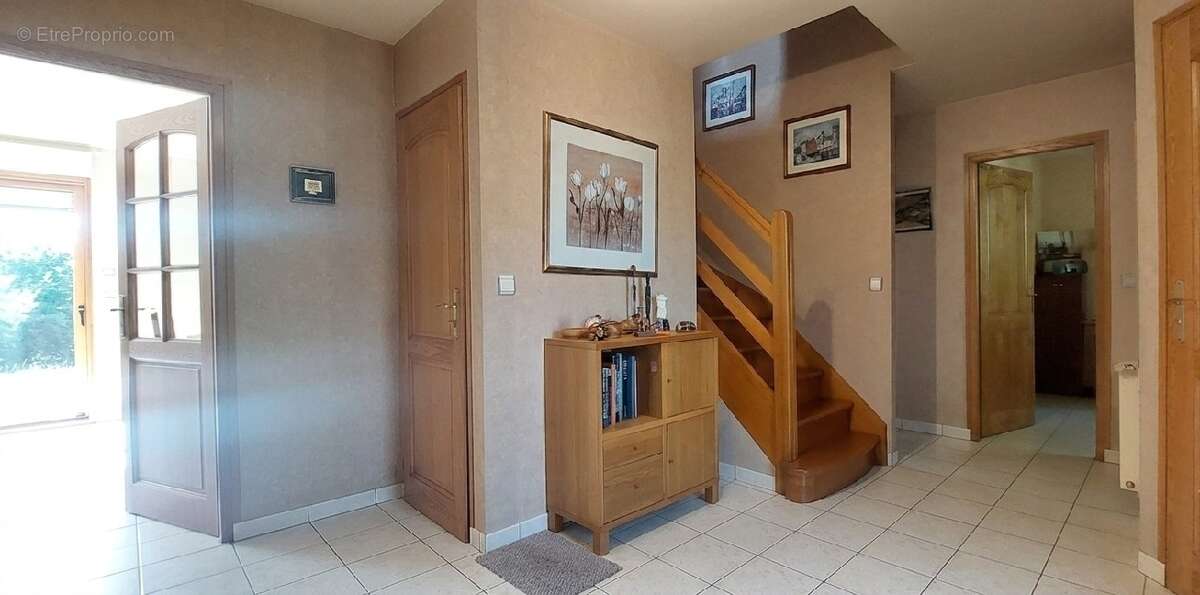 Maison 121 m² à Rebreuve-Ranchicourt  - photo 6