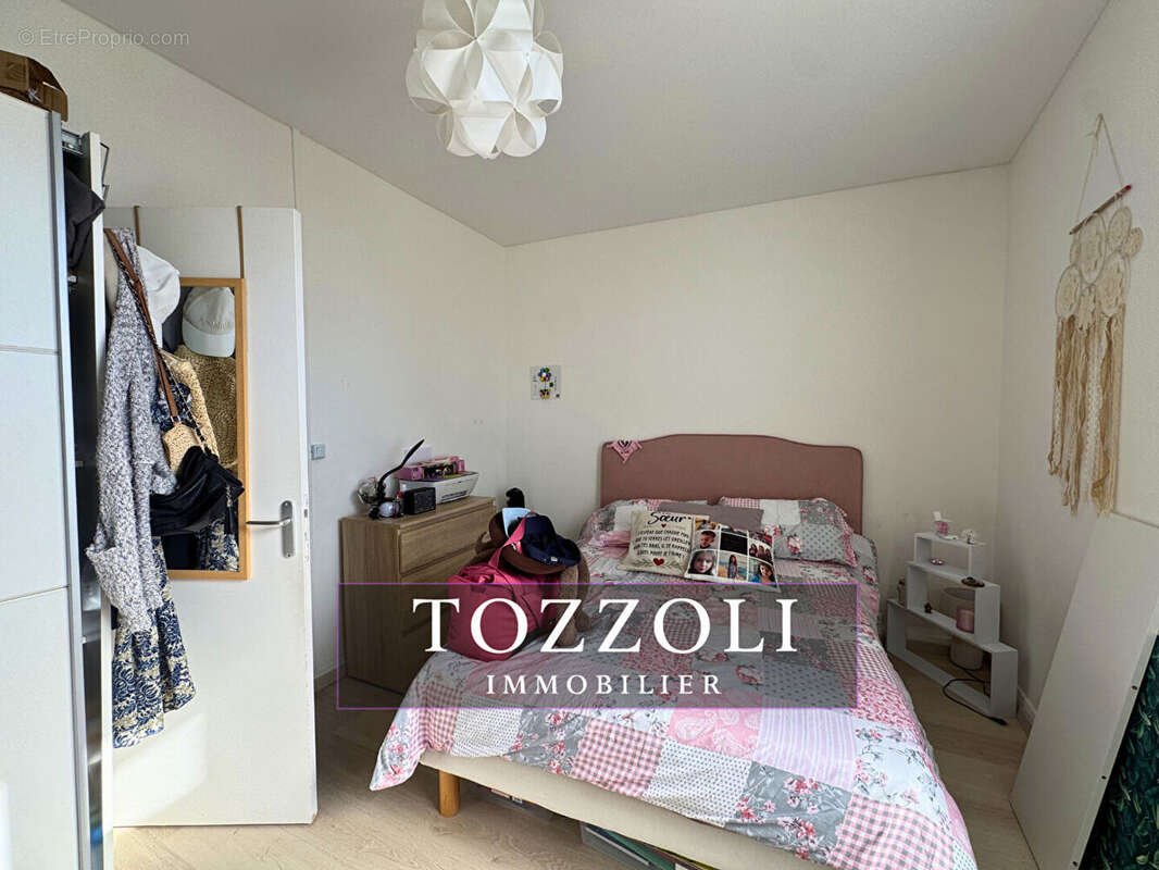 Appartement à SAINT-PIERRE-DE-CHANDIEU