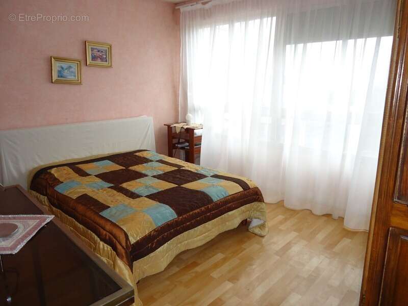 Appartement à SARCELLES