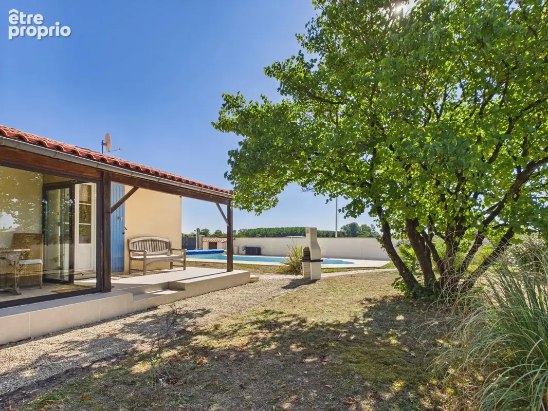 Maison de plain‑pied avec piscine chauffée - photo 17