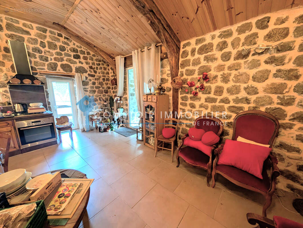 Maison à LE ROUX