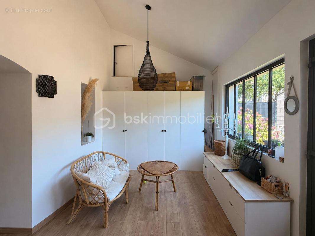 Maison 7 pièces 151m2 4 chambres - photo 9