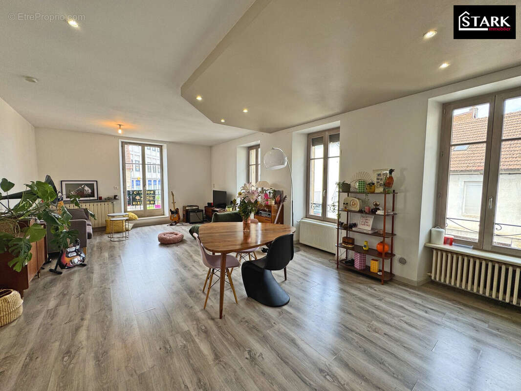 Appartement 124 m² à Lure  - photo 3