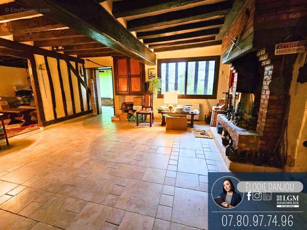 Maison à LE POISLAY