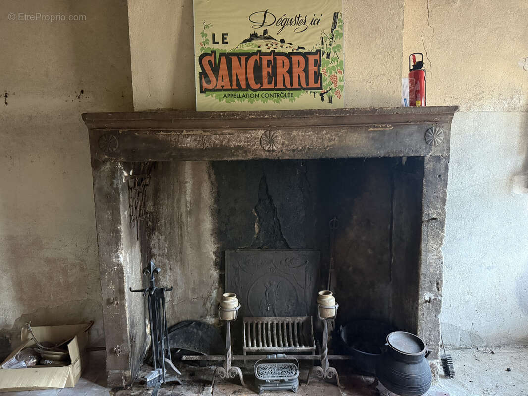 Maison à MENETOU-RATEL