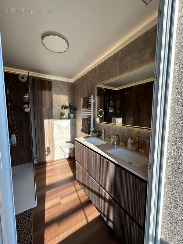 Appartement à AIX-LES-BAINS