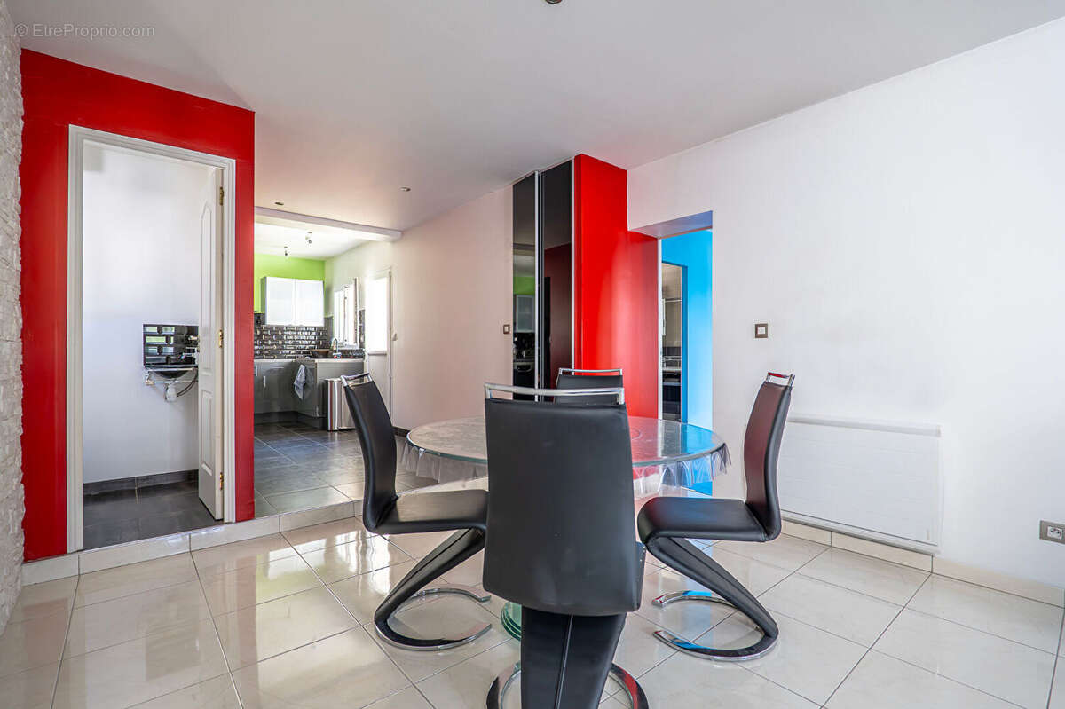 Maison - Champigny Sur Marne - 6 pièces 117 m2 - photo 16