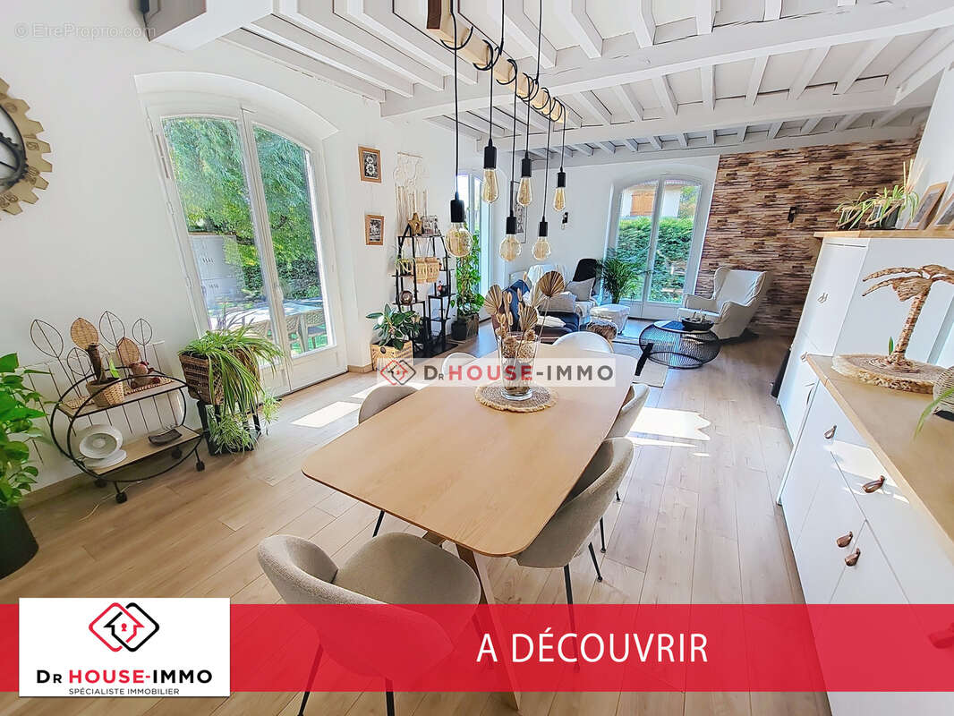 Maison à SAINT-JEAN-DE-MOIRANS