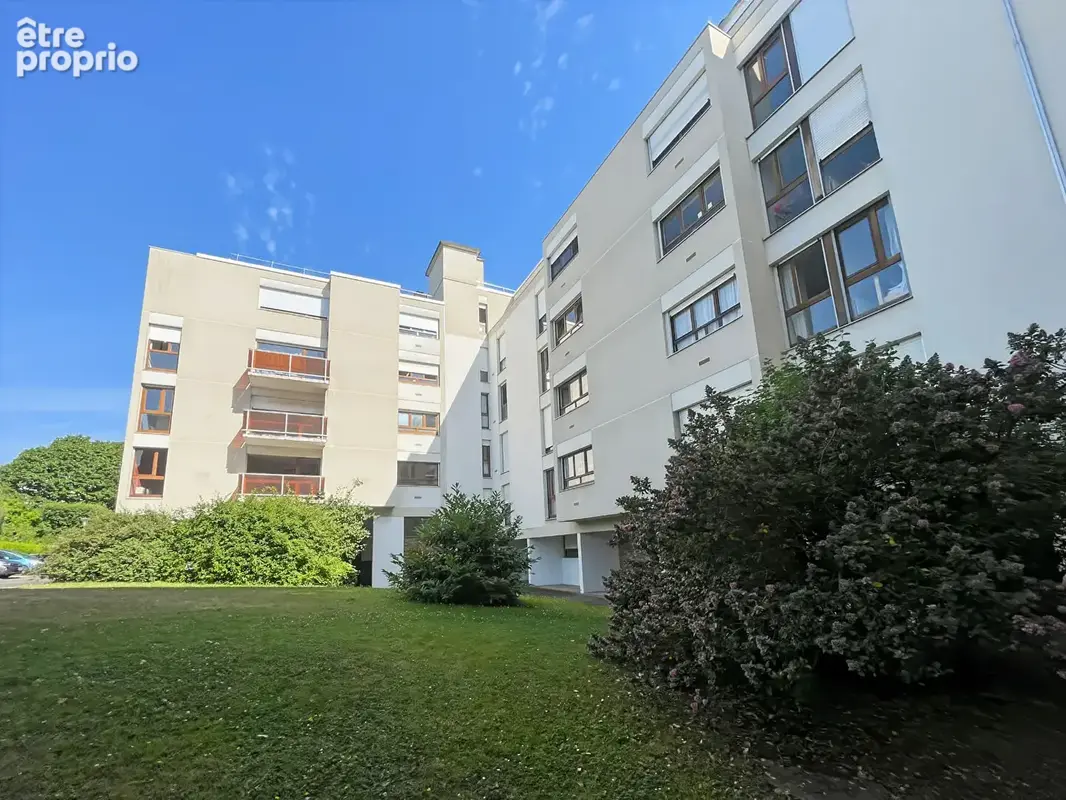 Appartement à MELUN