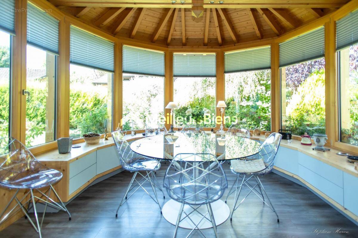 Maison à NEUVECELLE