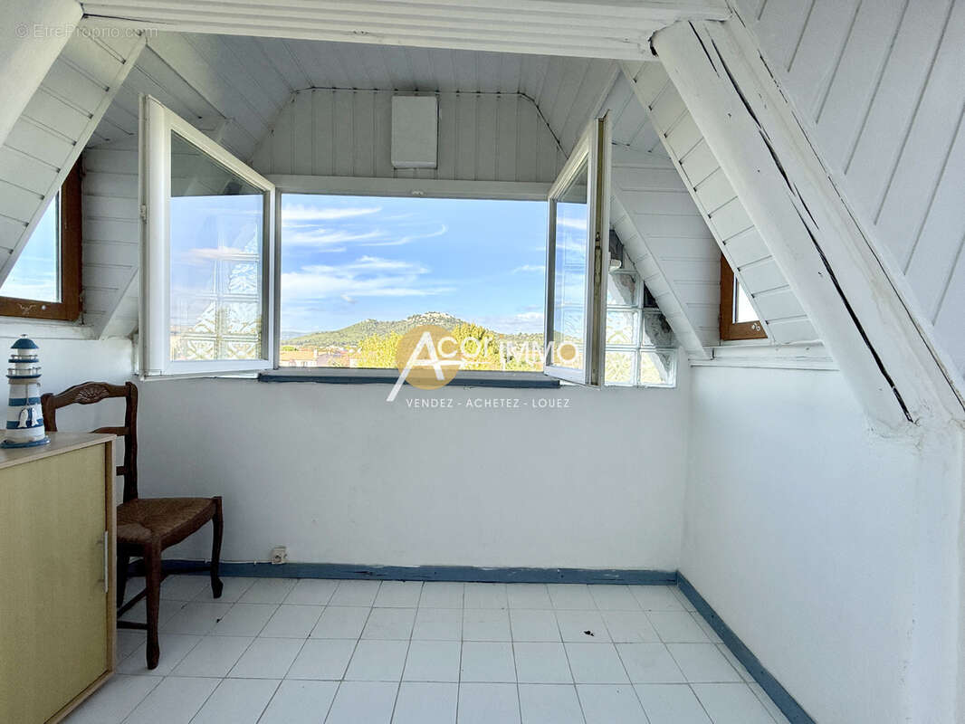 Six Fours Les Plages, La Mascotte, Maison T3 de 61m2 avec jardin - photo 10