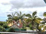 Terrain à LE TAMPON