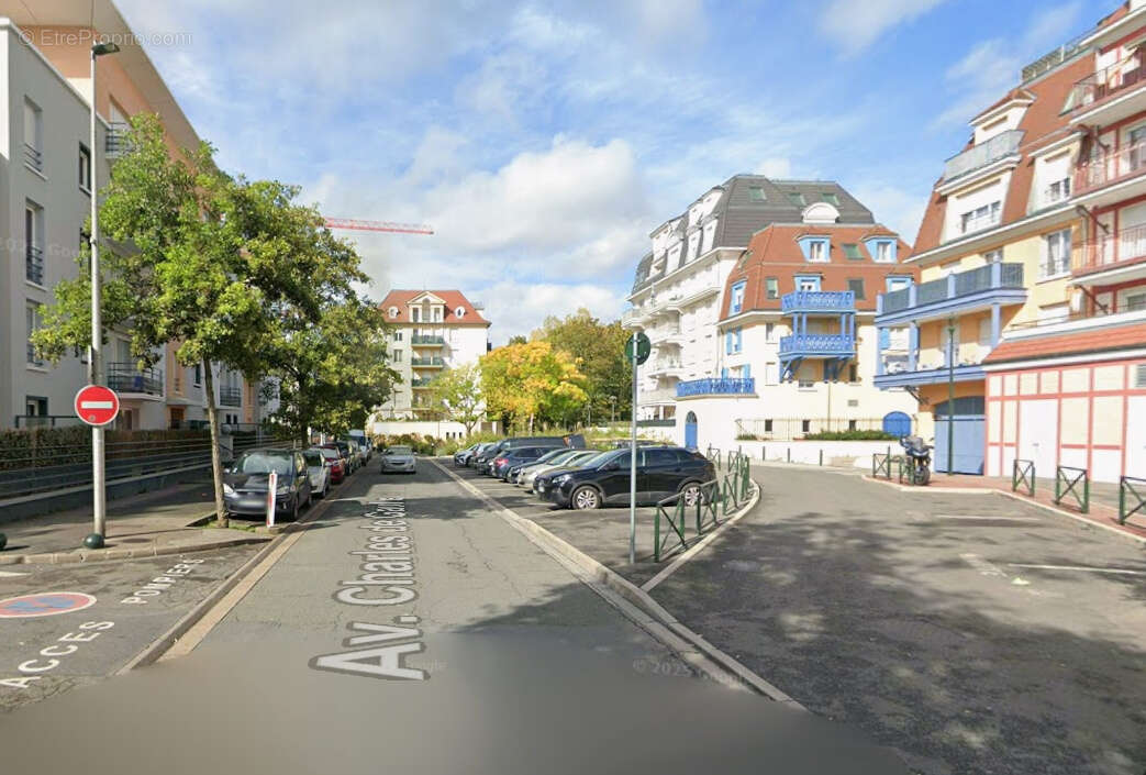 Appartement à LE BLANC-MESNIL