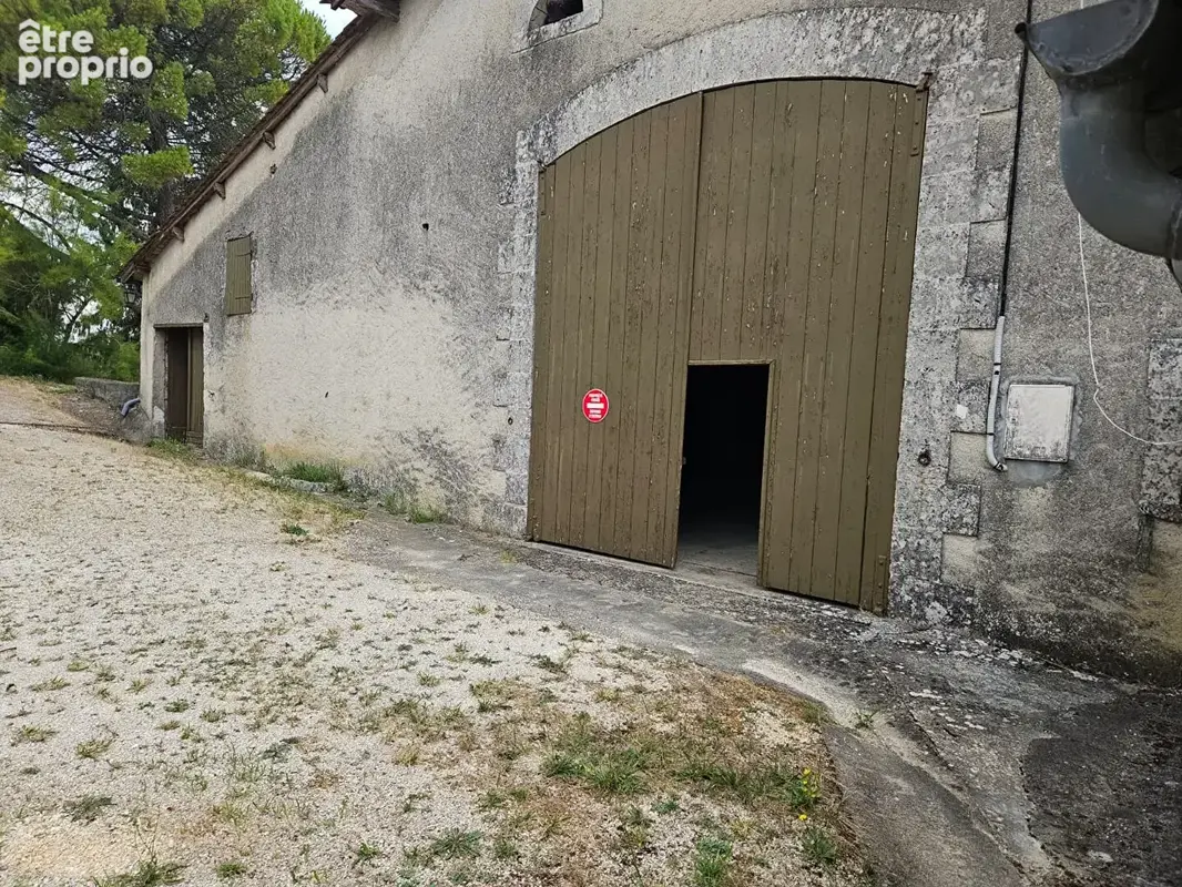Grange et dépendances à fort potentiel au ceur du périgord vert - photo 4
