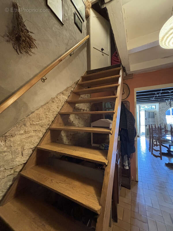 AIGNAY LE DUC  Maison du XVIè s de 125 m2 avec une terrasse et un terrain non attenant de 240m2 - photo 13