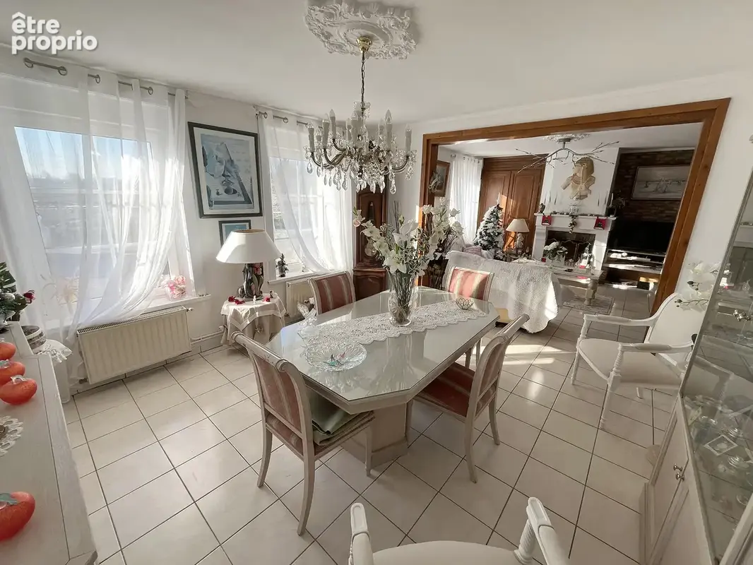 Ennevelin maison de 136 m2, 7 pièces dont un studio, cours & jardin. - photo 2