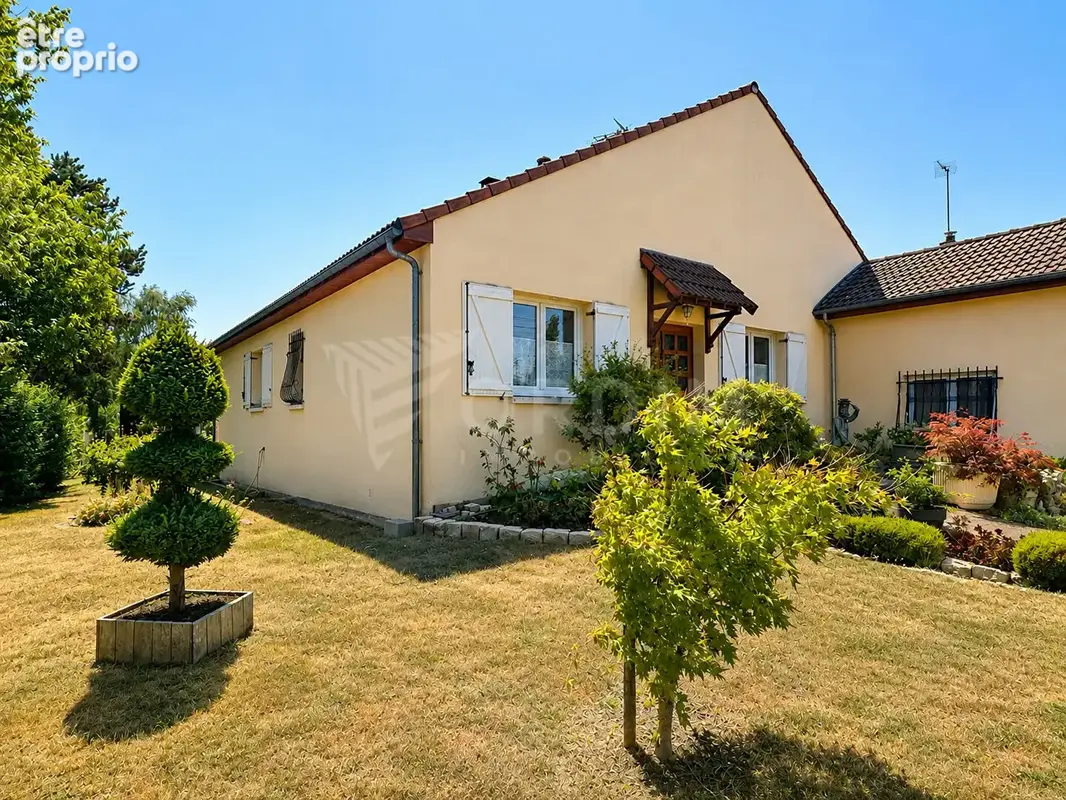 Maison à JOIGNY