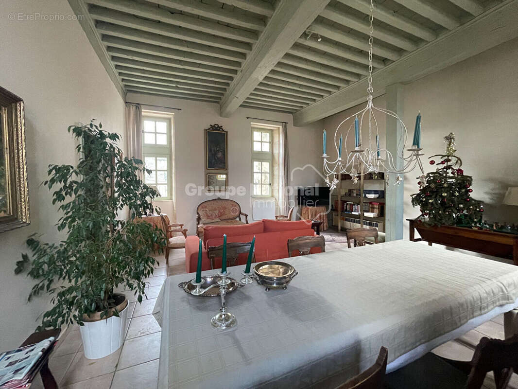 Appartement à TARASCON