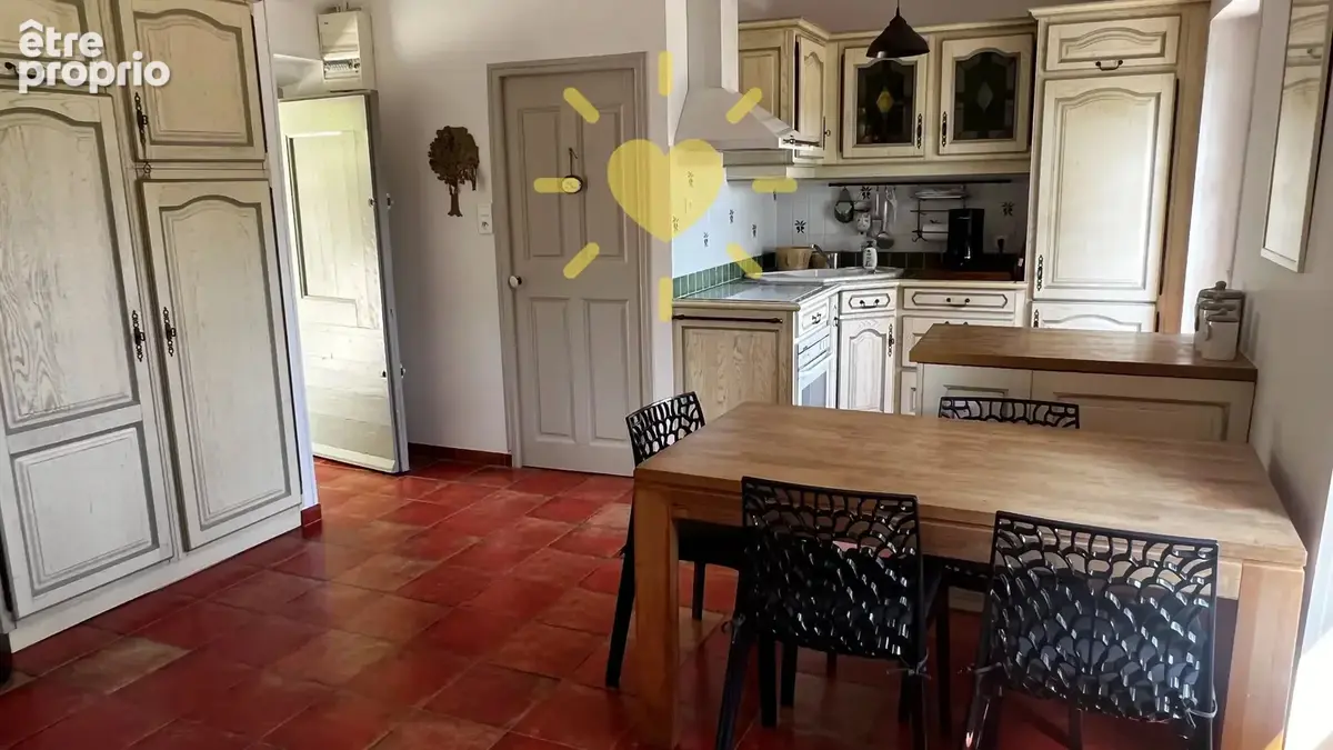 CLAVIERS : Bastide 100 m2  avec vue panoramique ! - photo 6