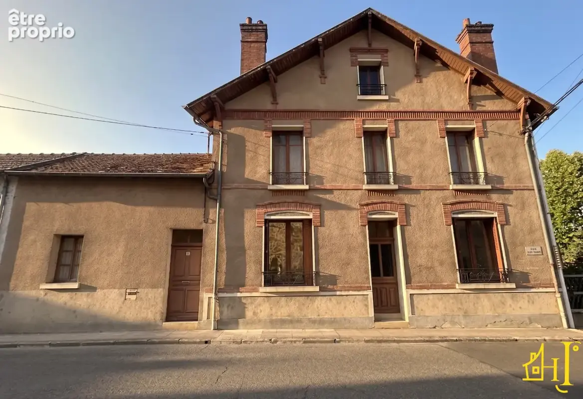 Maison centre village - photo 3