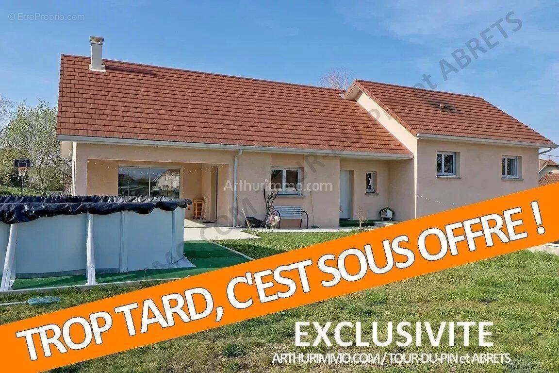 Maison à LA TOUR-DU-PIN