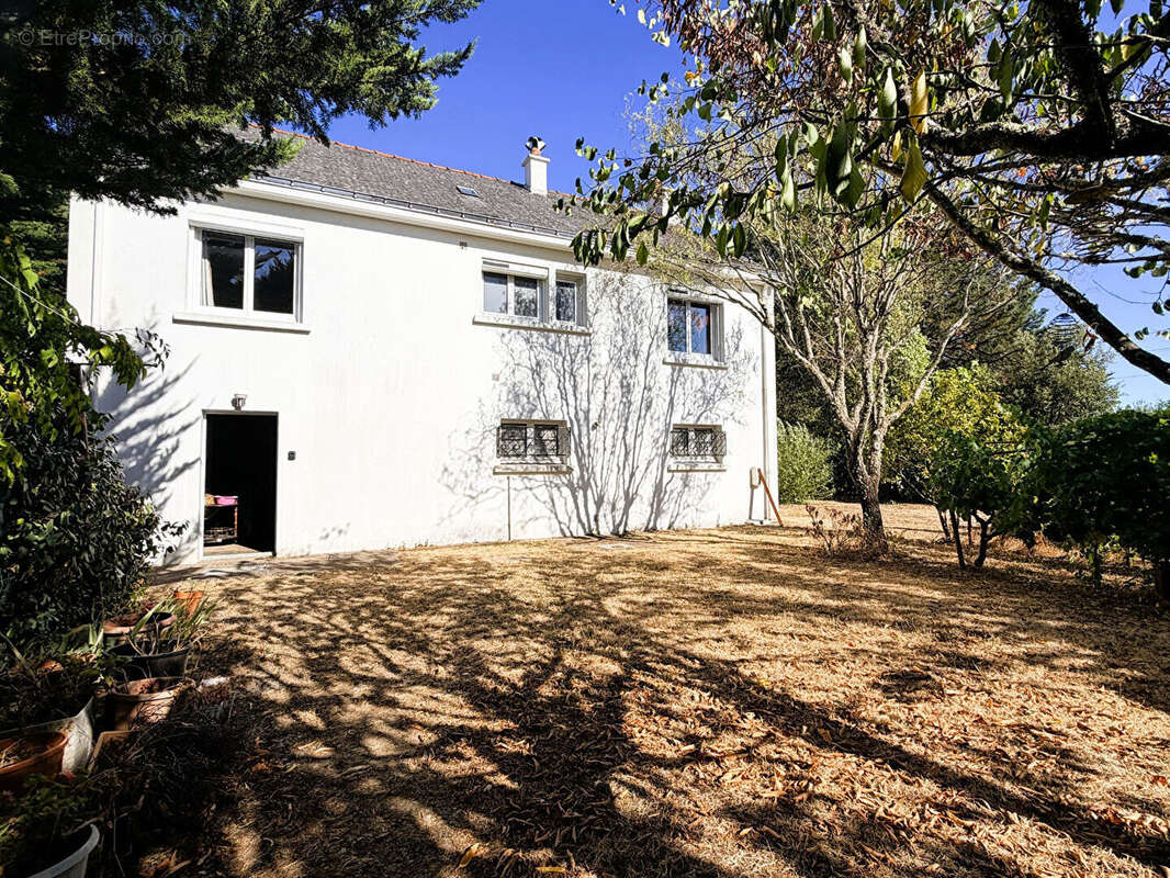 Maison à rénover avec fort potentiel à La Baule-Escoublac, proche centre de Pornichet, commerces et collège Tabarly - photo 2