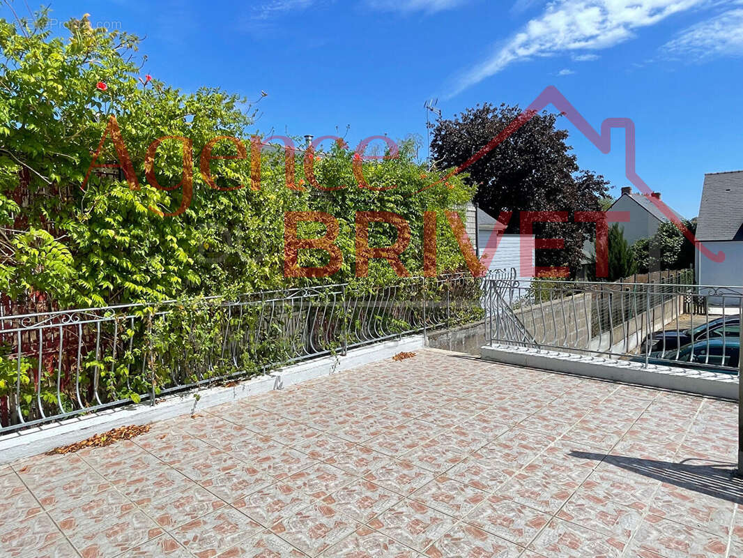 Appartement avec terrasse - photo 2