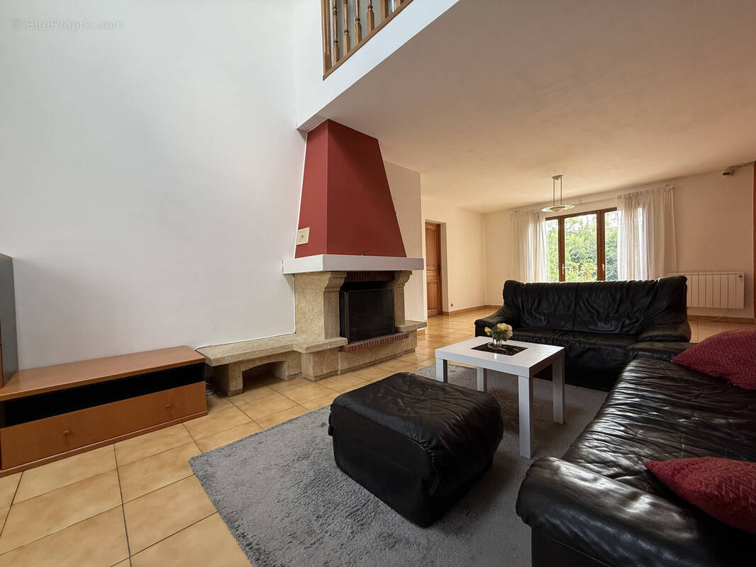 Maison à LE BLANC-MESNIL