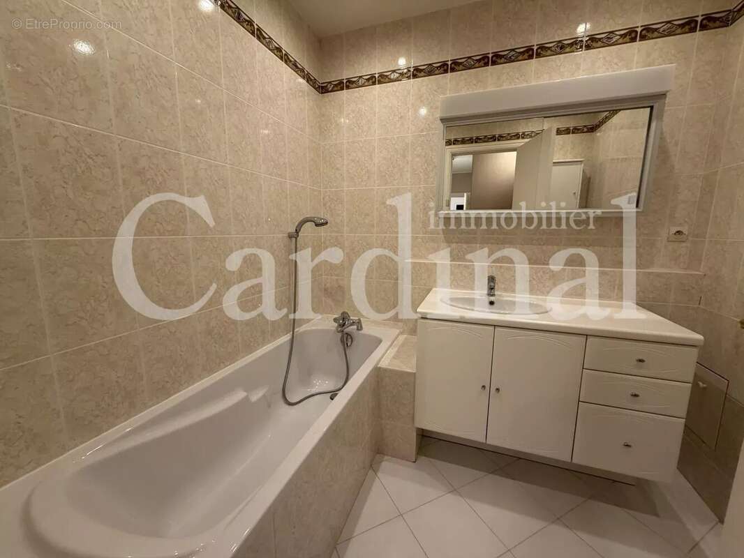Appartement à NOISY-LE-ROI