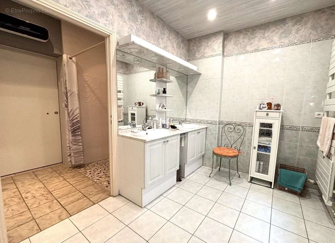 Maison à NEUVILLE-SAINT-VAAST