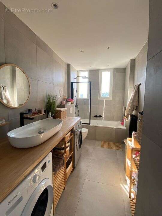 Appartement à AIX-LES-BAINS