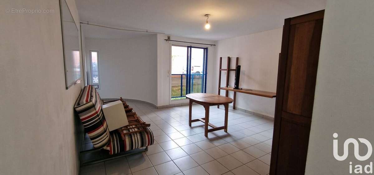 Photo 2 - Appartement à SAINT-DENIS