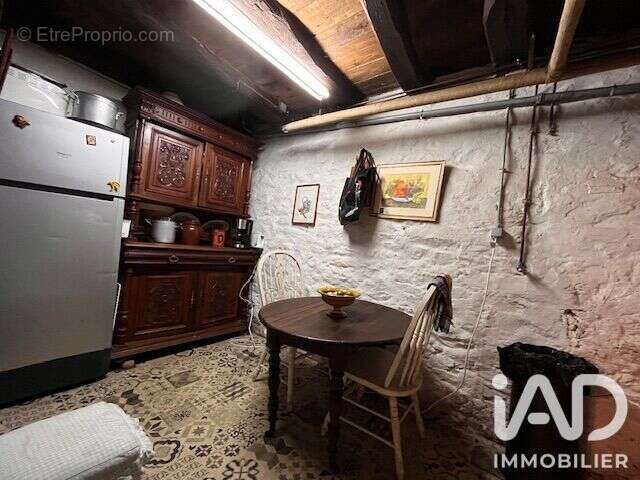 Maison 120 m² à Saint-Denis-Des-Murs  - photo 9