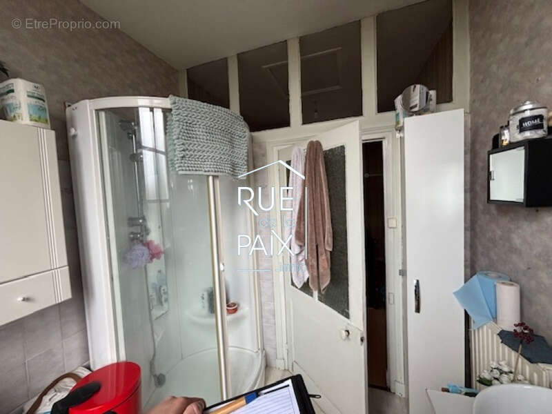 Maison à CHAMPDENIERS-SAINT-DENIS