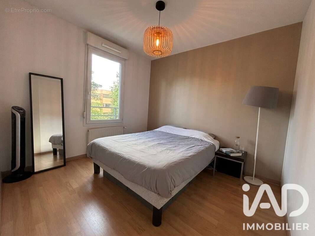 Photo 5 - Appartement à VILLEURBANNE