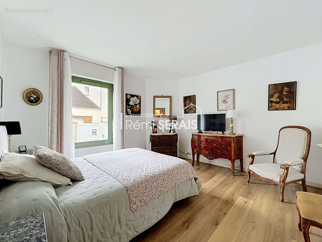 Appartement lumineux avec balcon et parking en hyper centre d'Argentan - photo 9